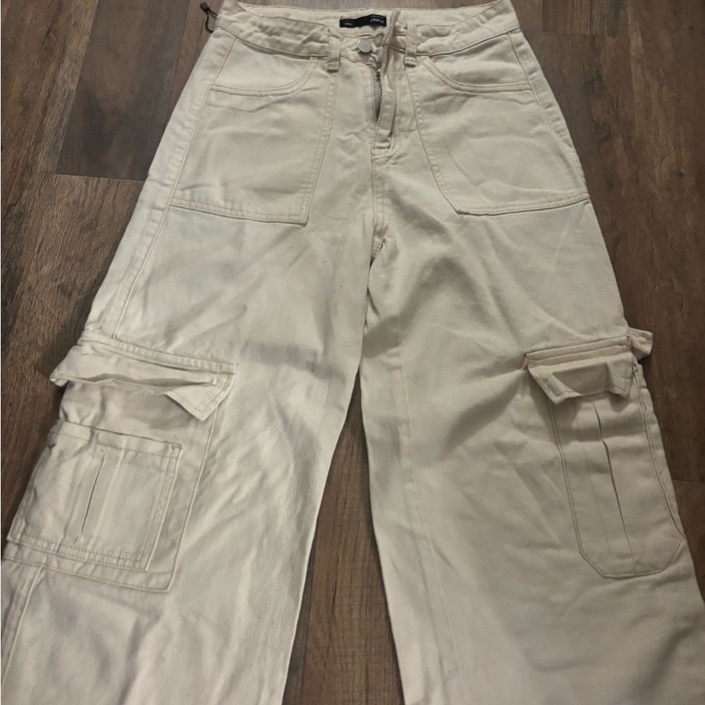SHEIN Frigul Tan Cargo Jeans – Size Small, Worn Once